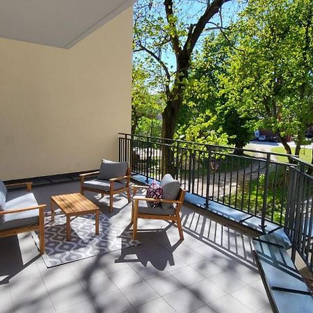 Komfortowy Apartament Przy Bramie Targowej Z Tarasem- Old Town Elblag Esterno foto